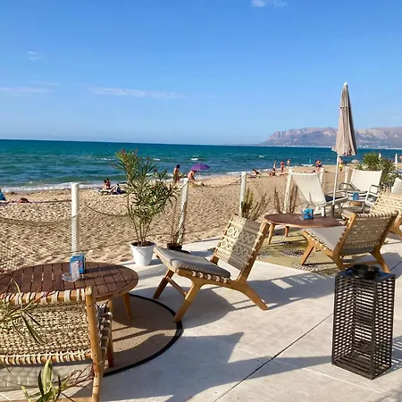 Comfortable With Terrace And 4 Ac Units In Marina Alcamo