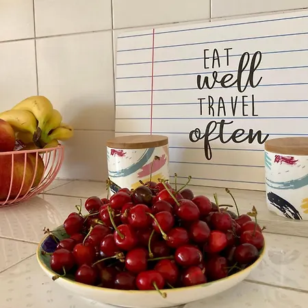 Appartement Relax And Comfort 3 Bedrooms With Ac Near The With Terrace And Free Parking