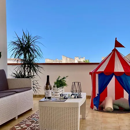 Comfortable With Terrace And 4 Ac Units In Marina Alcamo