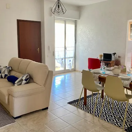 Comfortable With Terrace And 4 Ac Units In Marina * Alcamo