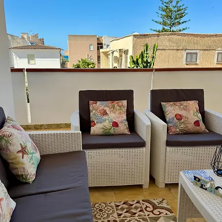 Apartment Comfortable With Terrace And 4 Ac Units In Marina Alcamo