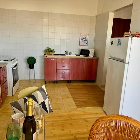 Apartment Comfortable With Terrace And 4 Ac Units In Marina