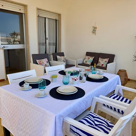 Apartment Comfortable With Terrace And 4 Ac Units In Marina Alcamo